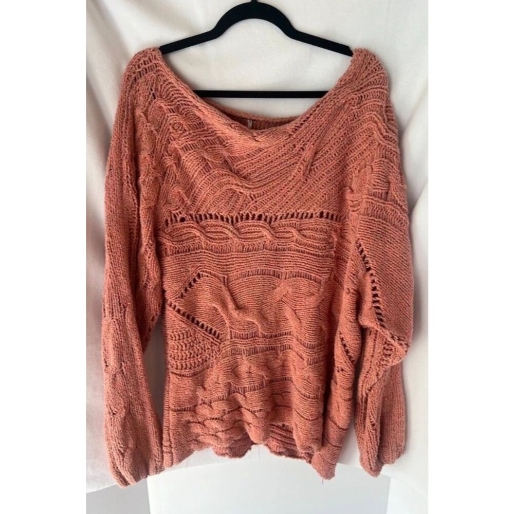 Free People Rust Pink Cable Knit Sweater – Size M